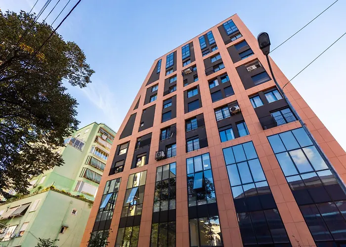 Ener 3* تيرانا